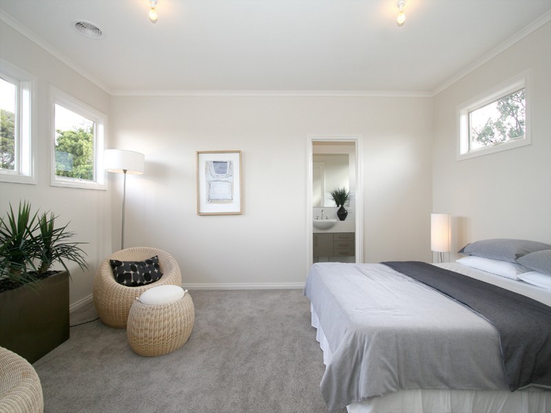 2/151 Ellesmere Parade, Rosanna VIC 3084