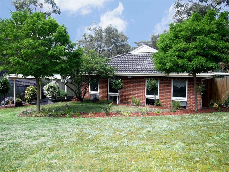 14 Paraweena Court, Greensborough VIC 3088