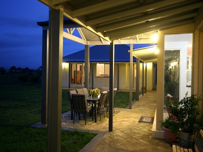 225 Garden Hill Court, Kangaroo Ground VIC 3097