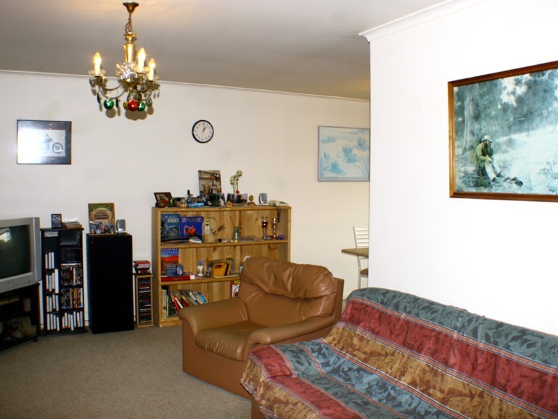 2/15 Cooley Avenue, Macleod VIC 3085