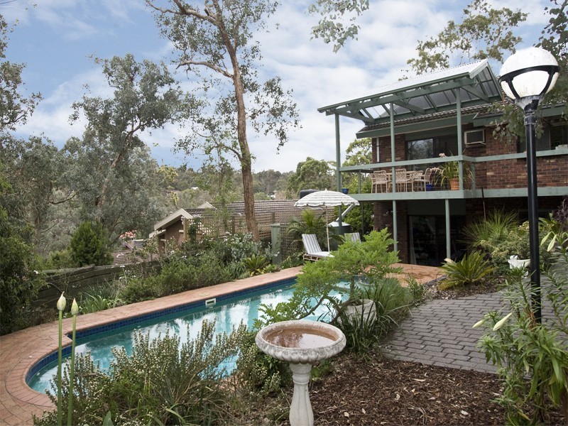 7 Baringa Place, Eltham VIC 3095