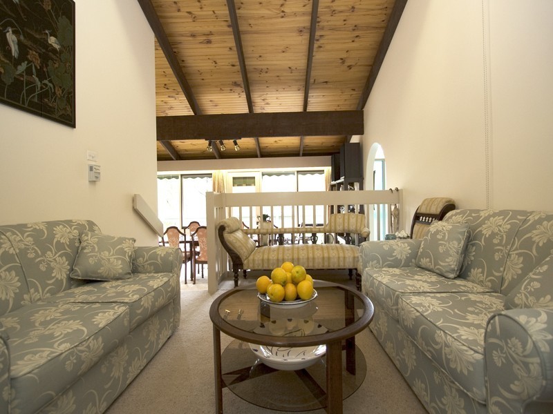 7 Baringa Place, Eltham VIC 3095