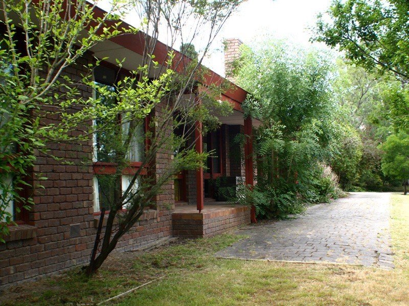 17 View Road, Lower Plenty VIC 3093