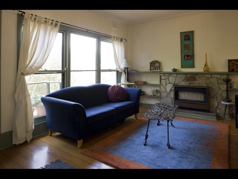 22 McCarthy Grove, Montmorency VIC 3094
