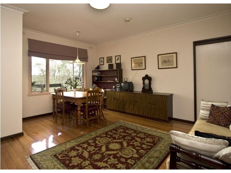 44 Lavender Park Road, Eltham VIC 3095