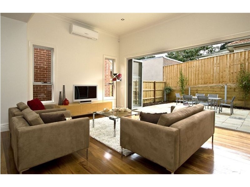 19 Douglas Street, Rosanna VIC 3084