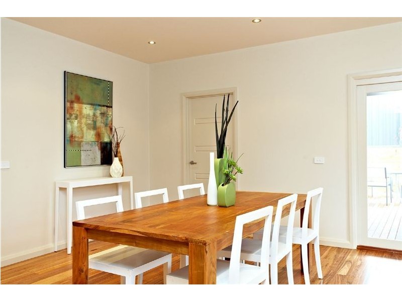 14 Sylvan Street, Montmorency VIC 3094