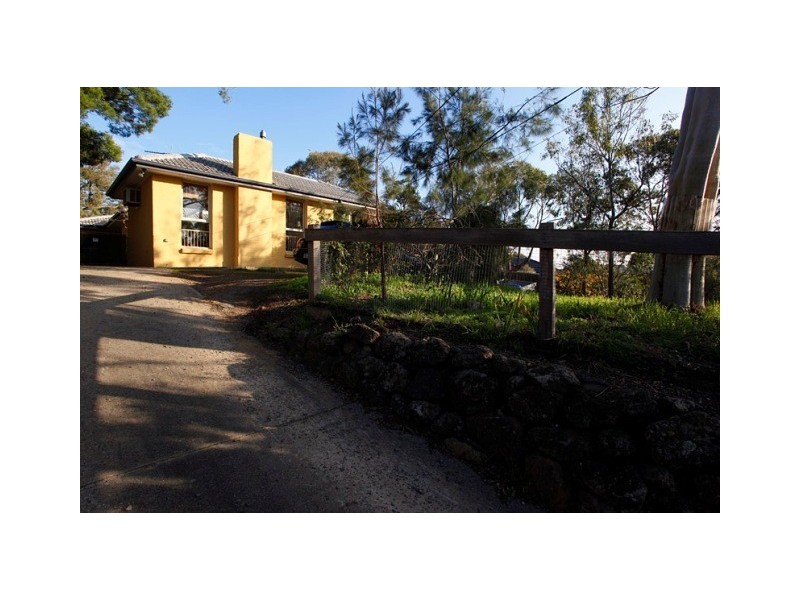 14 Park West Road, Eltham VIC 3095