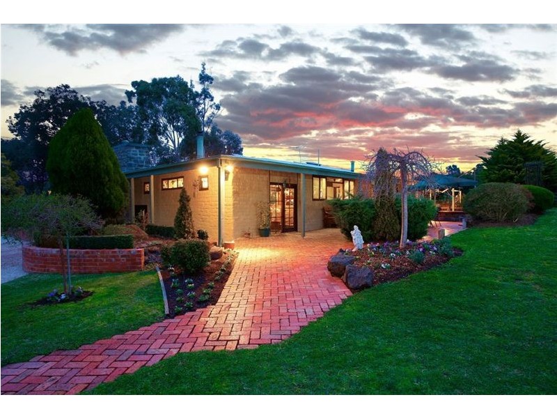 55 Lawrey Road, Diamond Creek VIC 3089