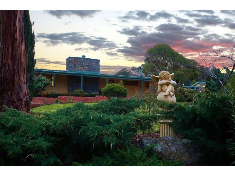 55 Lawrey Road, Diamond Creek VIC 3089