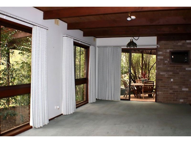 2 Ripon Close, Diamond Creek VIC 3089