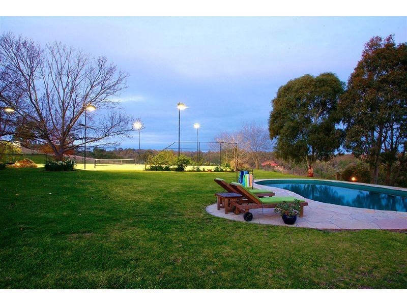 210 Wyuna Road, Kangaroo Ground VIC 3097