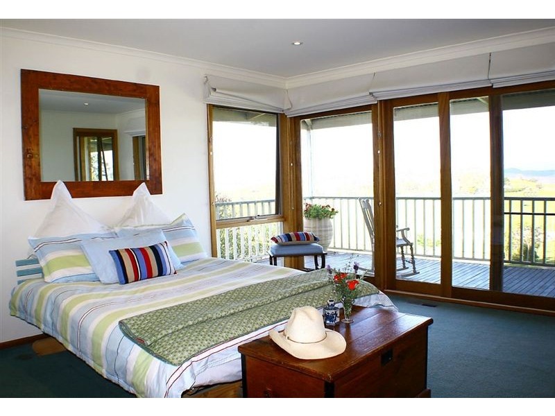 460 Eltham- Yarra Glen Road, Kangaroo Ground VIC 3097