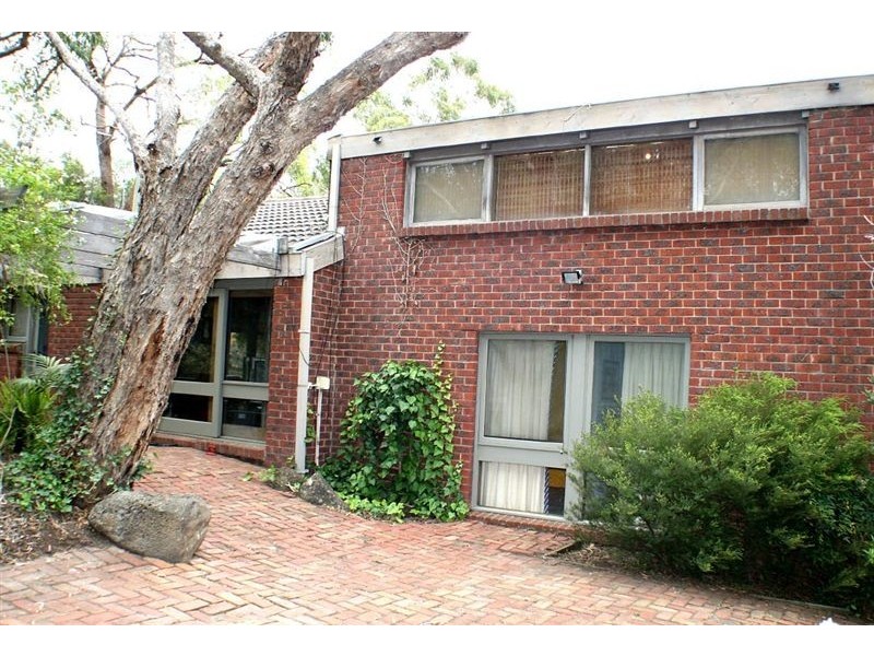 19 Christine Avenue, Eltham VIC 3095