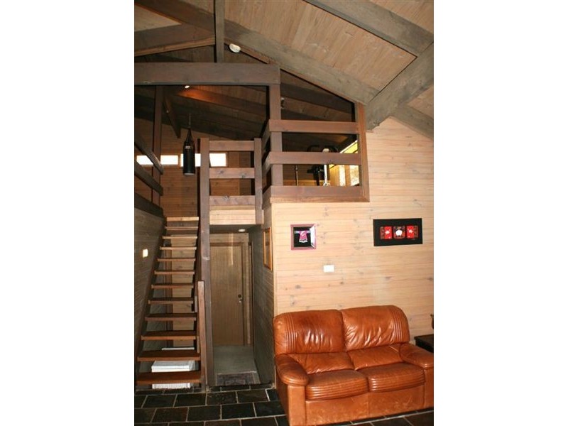 19 Christine Avenue, Eltham VIC 3095