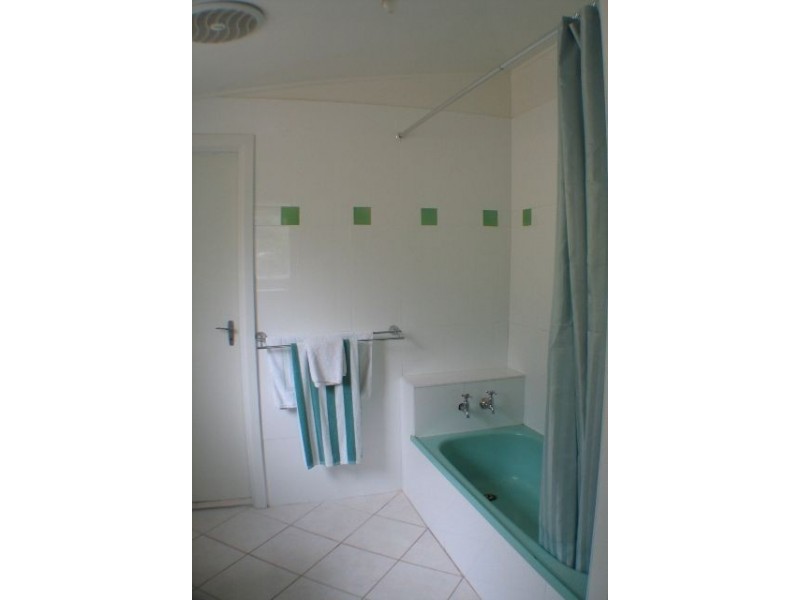 73 Wattletree Road, Eltham North VIC 3095