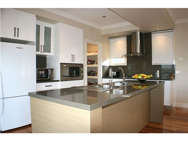 1 Banfield Terrace, Greensborough VIC 3088