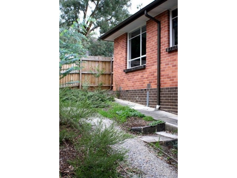1/25 Lilian Parade, Eltham VIC 3095