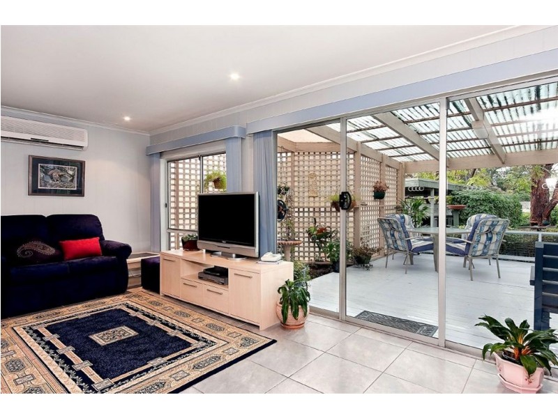 1 Palmyra Court, Greensborough VIC 3088