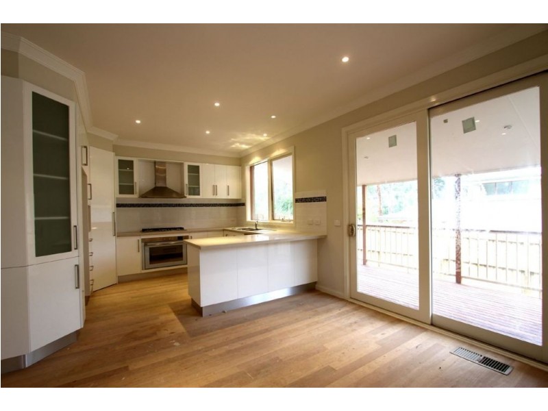 1/211 Rattray Road, Montmorency VIC 3094