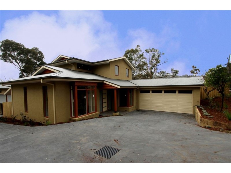 1/211 Rattray Road, Montmorency VIC 3094