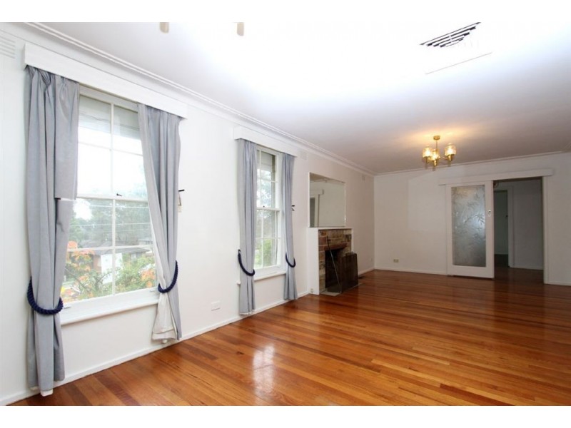 38 Shalbury Avenue, Eltham VIC 3095