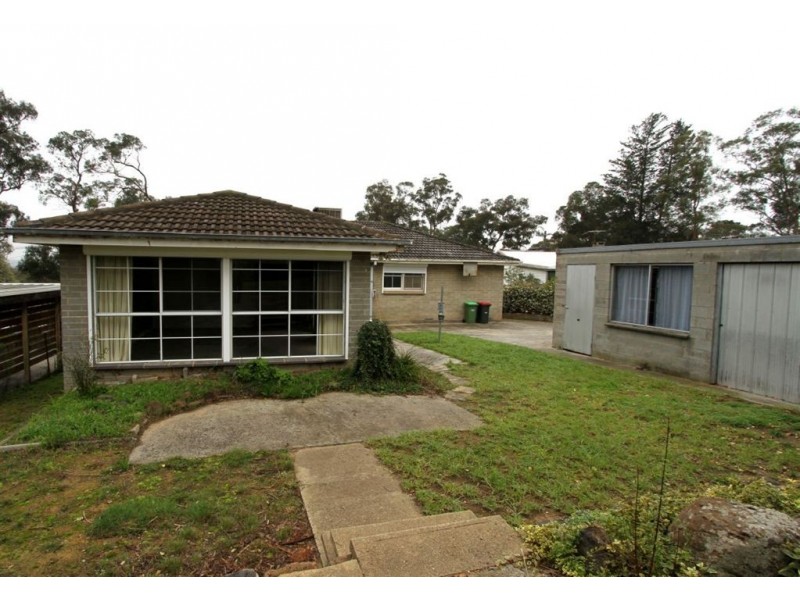 38 Shalbury Avenue, Eltham VIC 3095