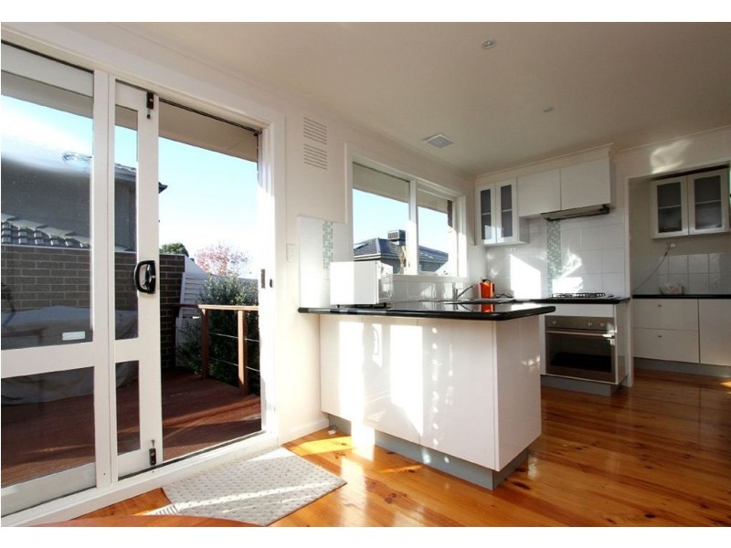 2/ 35 Roger Street, Doncaster East VIC 3109