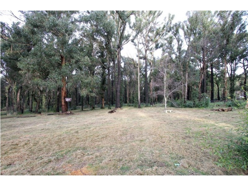 214 Kinglake Glenburn Road, Kinglake VIC 3763
