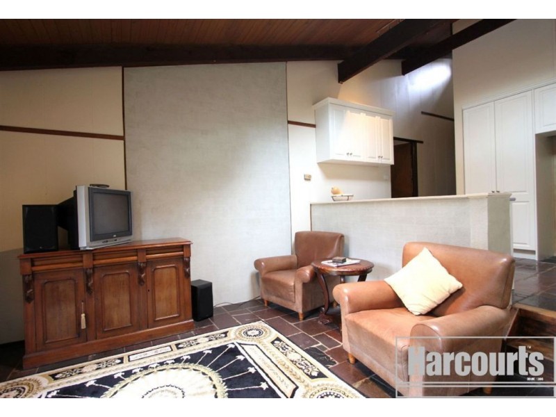 127 Arthur Street, Eltham VIC 3095