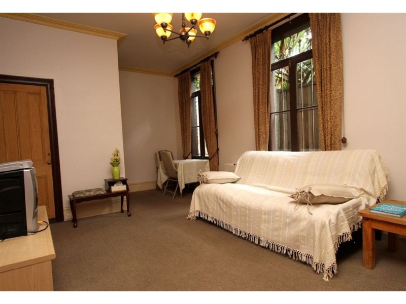 10 Garfield St, Fitzroy VIC 3065