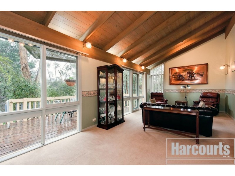 17 Adecroft Court, Eltham VIC 3095