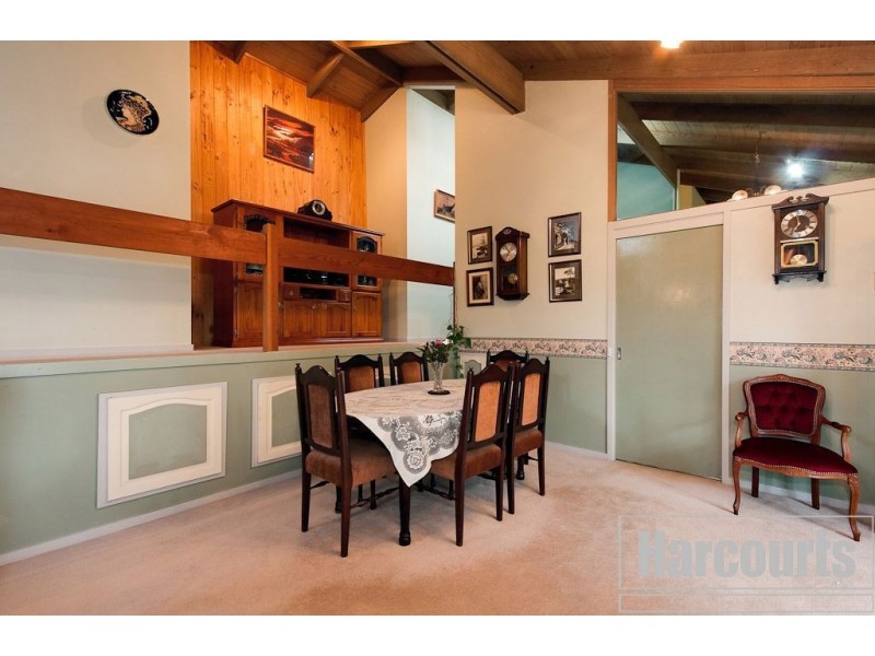 17 Adecroft Court, Eltham VIC 3095