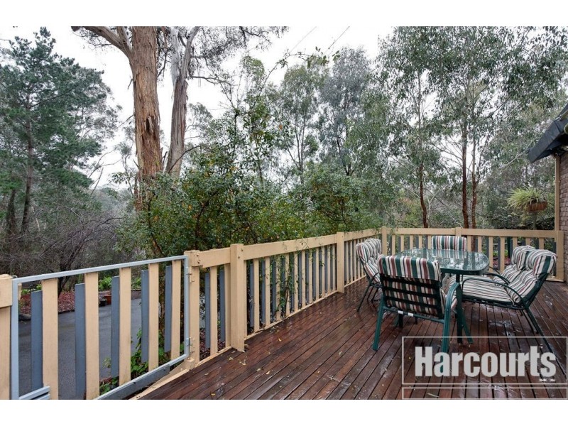 17 Adecroft Court, Eltham VIC 3095