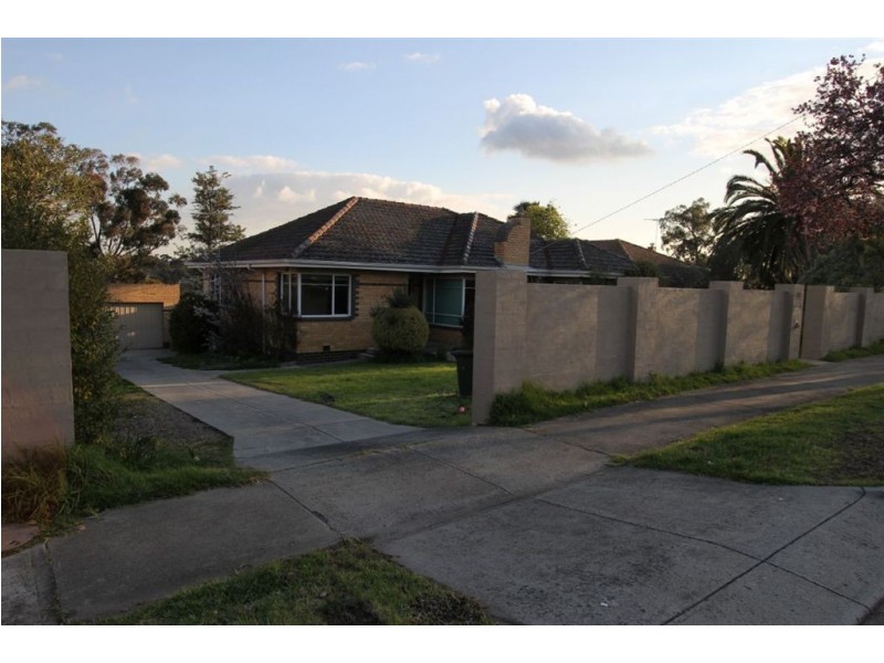 83 Alexandra, Greensborough VIC 3088