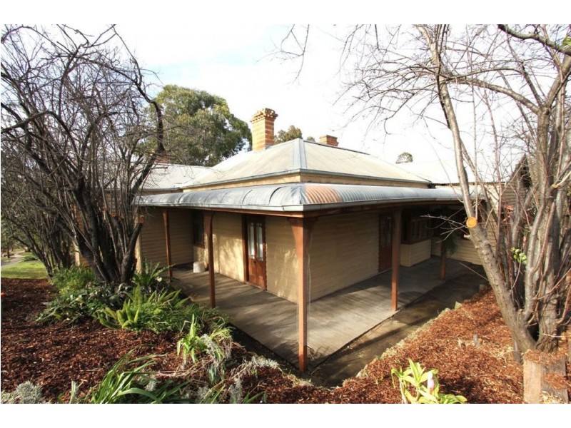 250 Bolton Street, Eltham VIC 3095