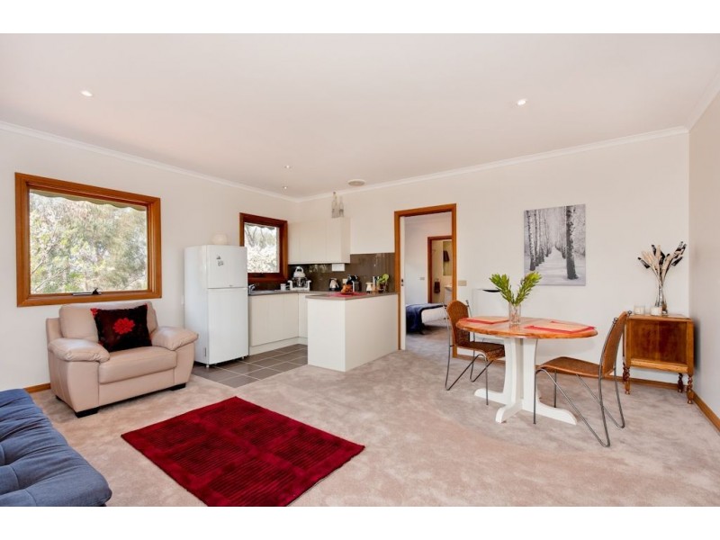 8 Prospect Hill Crescent, Hurstbridge VIC 3099