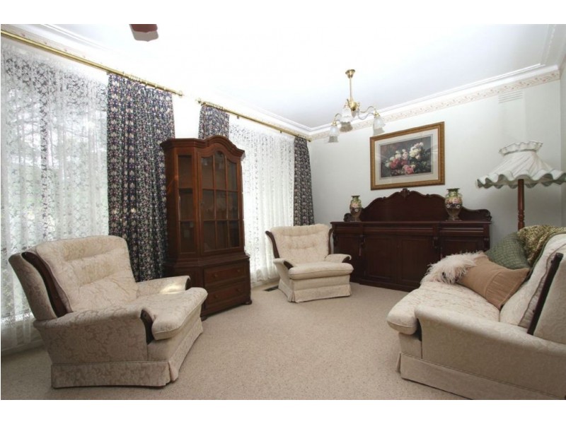 1 Kinnear Court, Montmorency VIC 3094
