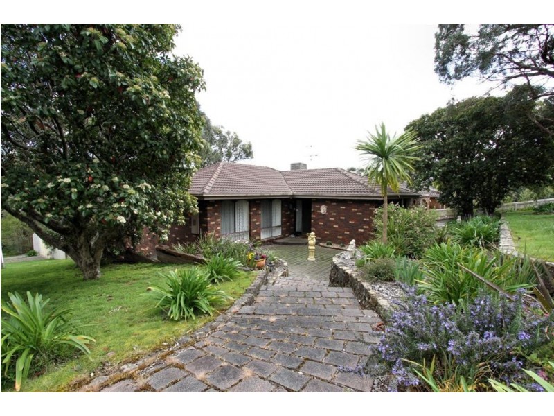 1 Kinnear Court, Montmorency VIC 3094