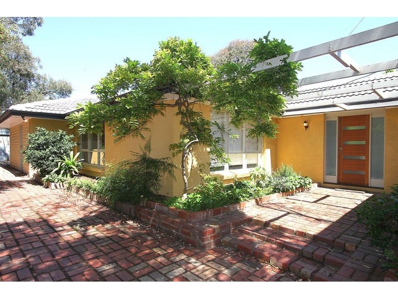 14 Park West Road, Eltham VIC 3095