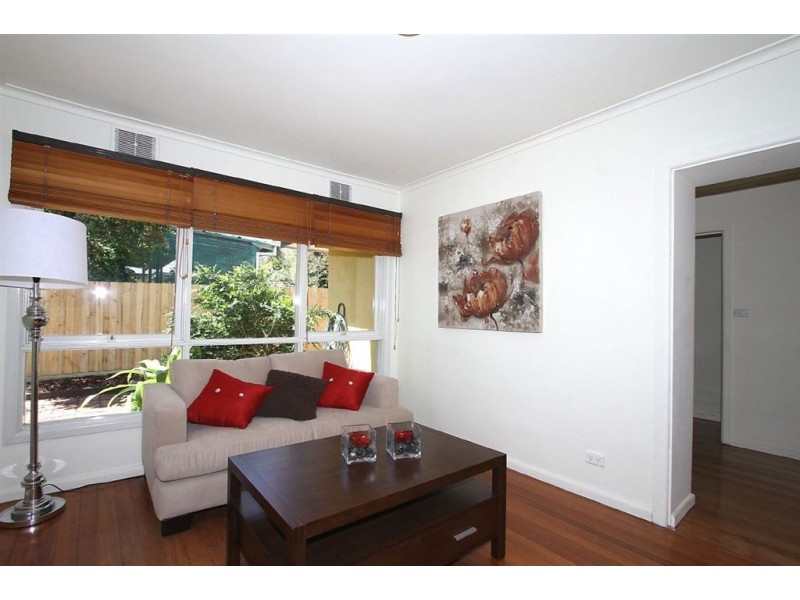 14 Park West Road, Eltham VIC 3095