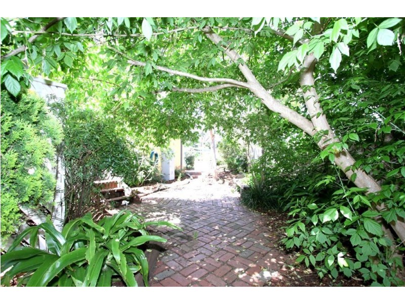 14 Park West Road, Eltham VIC 3095