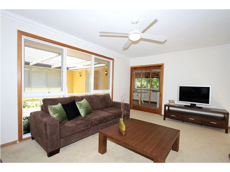14 Park West Road, Eltham VIC 3095