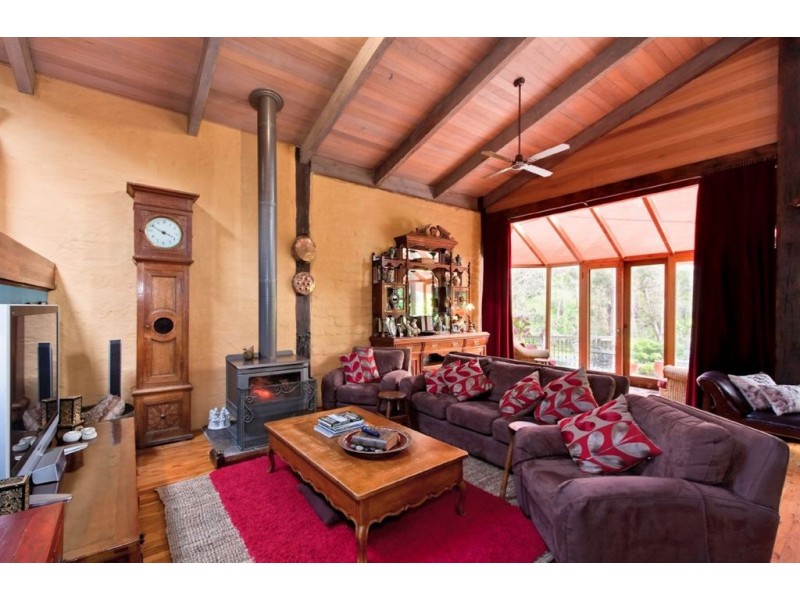 765 Eltham Yarra Glen Road, Kangaroo Ground VIC 3097