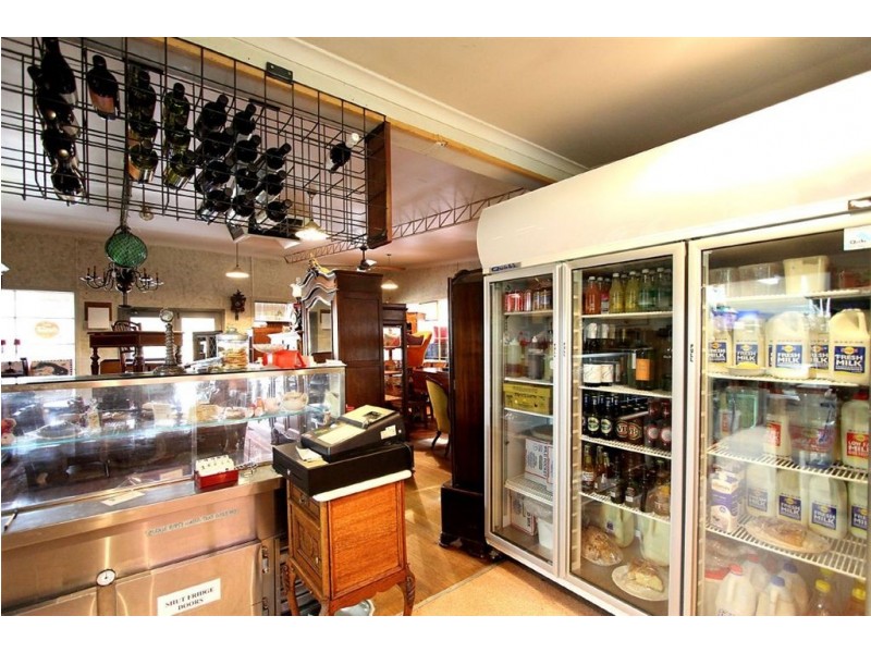 765 Eltham Yarra Glen Road, Kangaroo Ground VIC 3097