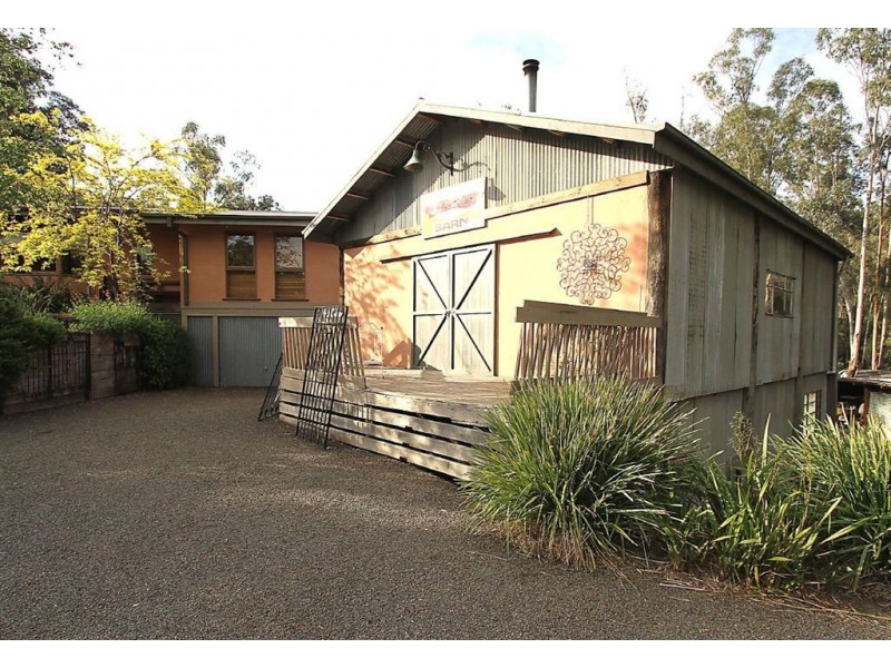 765 Eltham- Yarra Glen Road, Kangaroo Ground VIC 3097