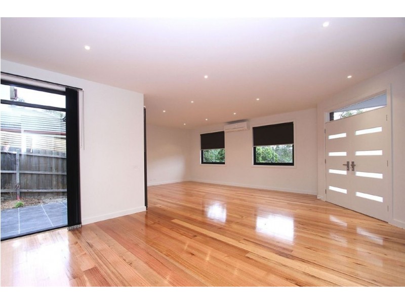 2/ 14 Kett Street, Lower Plenty VIC 3093
