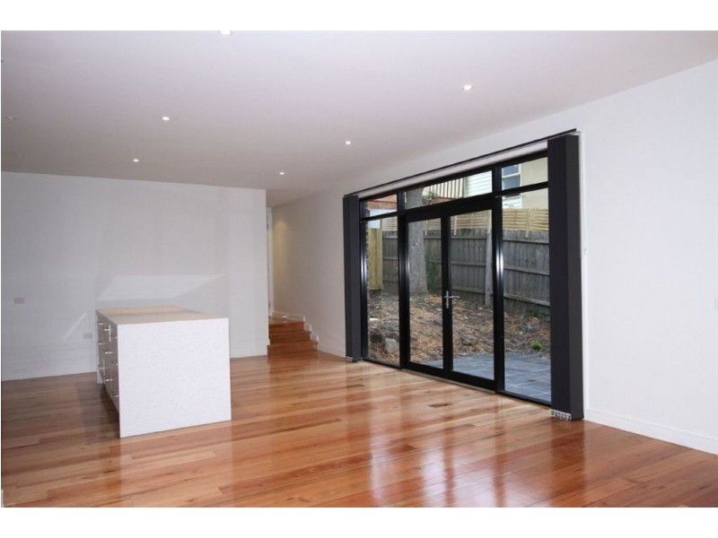 2/ 14 Kett Street, Lower Plenty VIC 3093