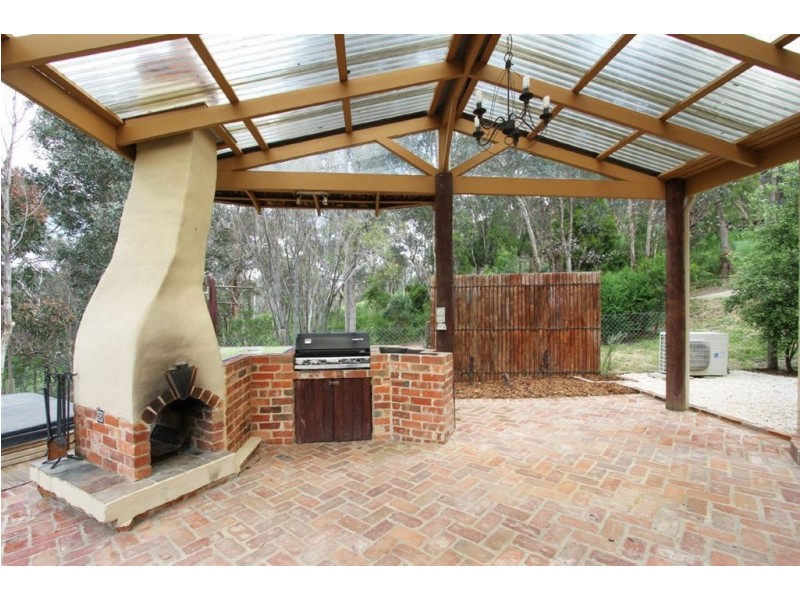 14B Milton Way, Hurstbridge VIC 3099