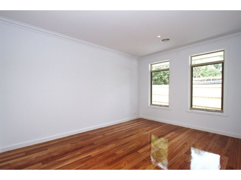 3/63 Mountain View Road, Montmorency VIC 3094
